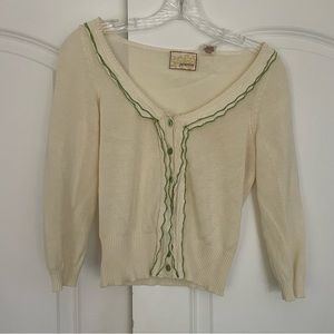 vintage cream cardigan